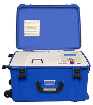 Portable automatic machine for freezing semen and embryos